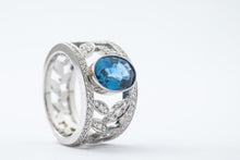 Load image into Gallery viewer, Floral Sapphire Ring
